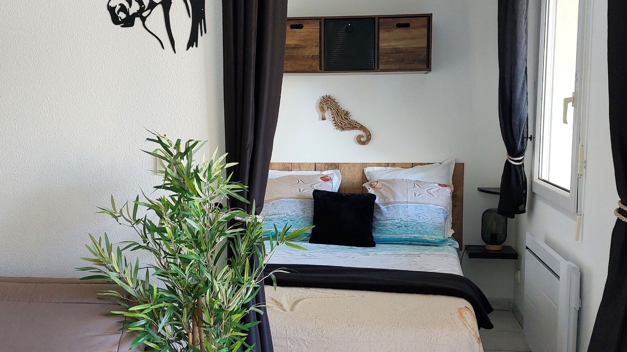 Photo of Bedroom in Palavas-les-Flots