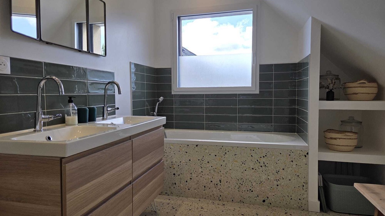 Photo of Bathroom in Saint-Gildas-de-Rhuys