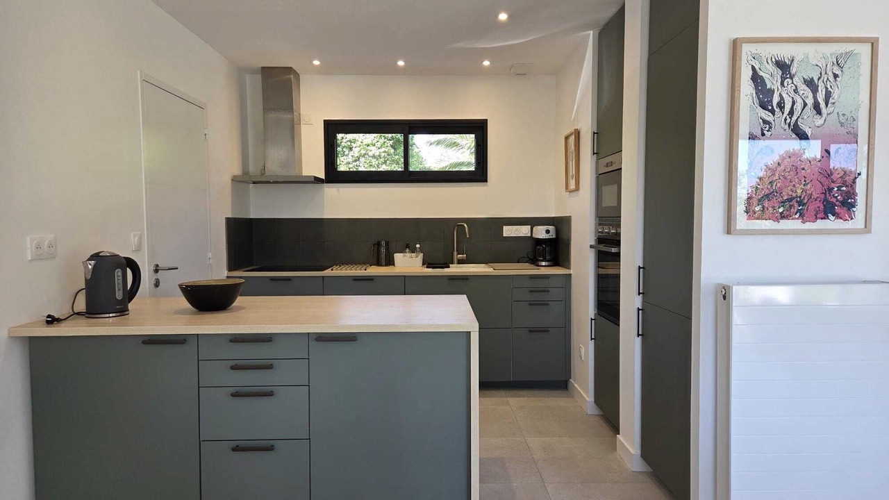 Photo of Kitchen in Saint-Gildas-de-Rhuys
