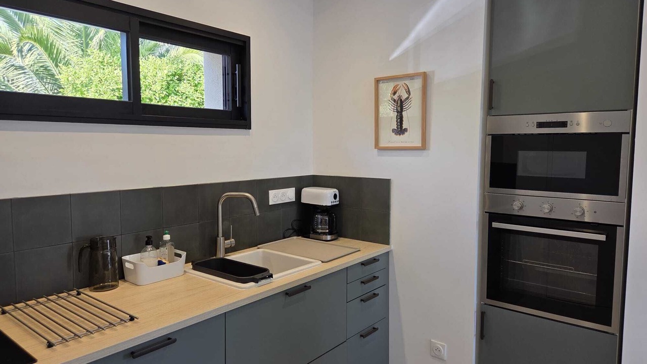 Photo of Kitchen in Saint-Gildas-de-Rhuys