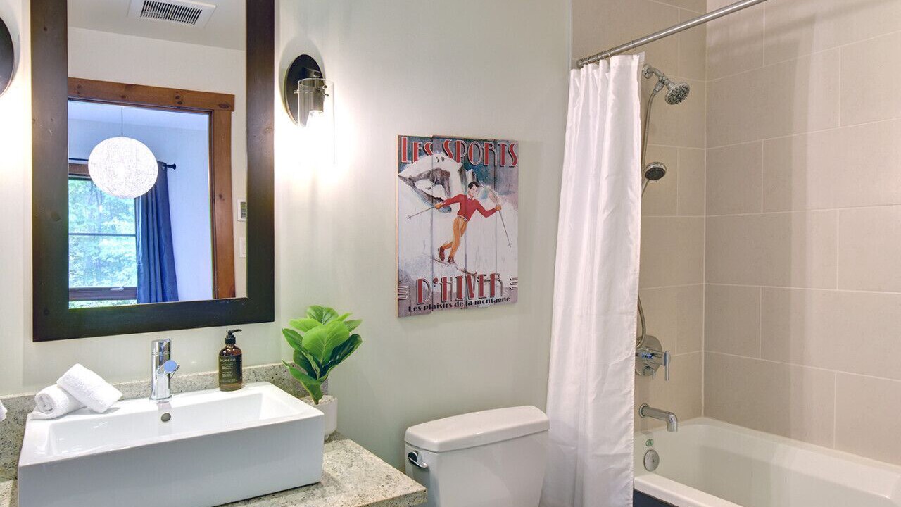 Photo of Bathroom in Versant Soleil
