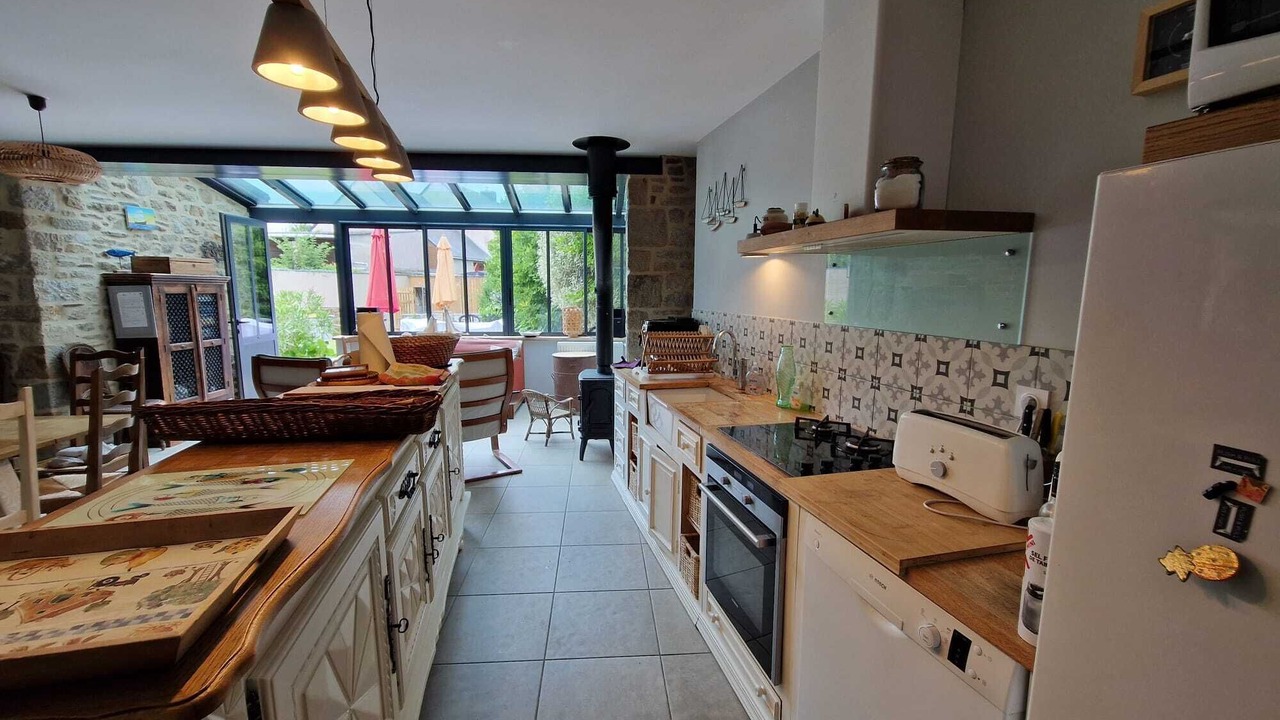 Photo of Kitchen in Saint-Coulomb