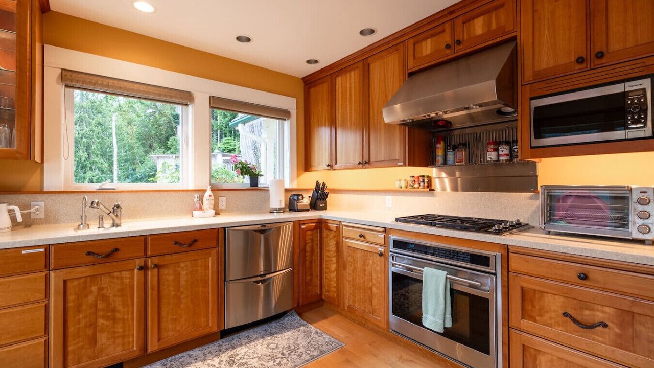 Photo of Kitchen in Port Angeles
