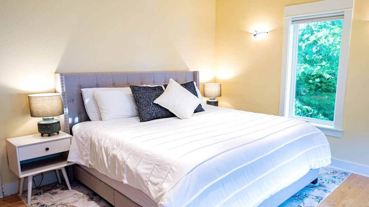 Photo of Bedroom in Port Angeles