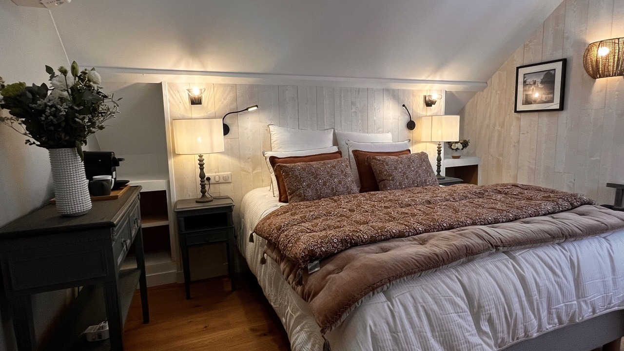 Photo of Bedroom in Aix-en-Issart