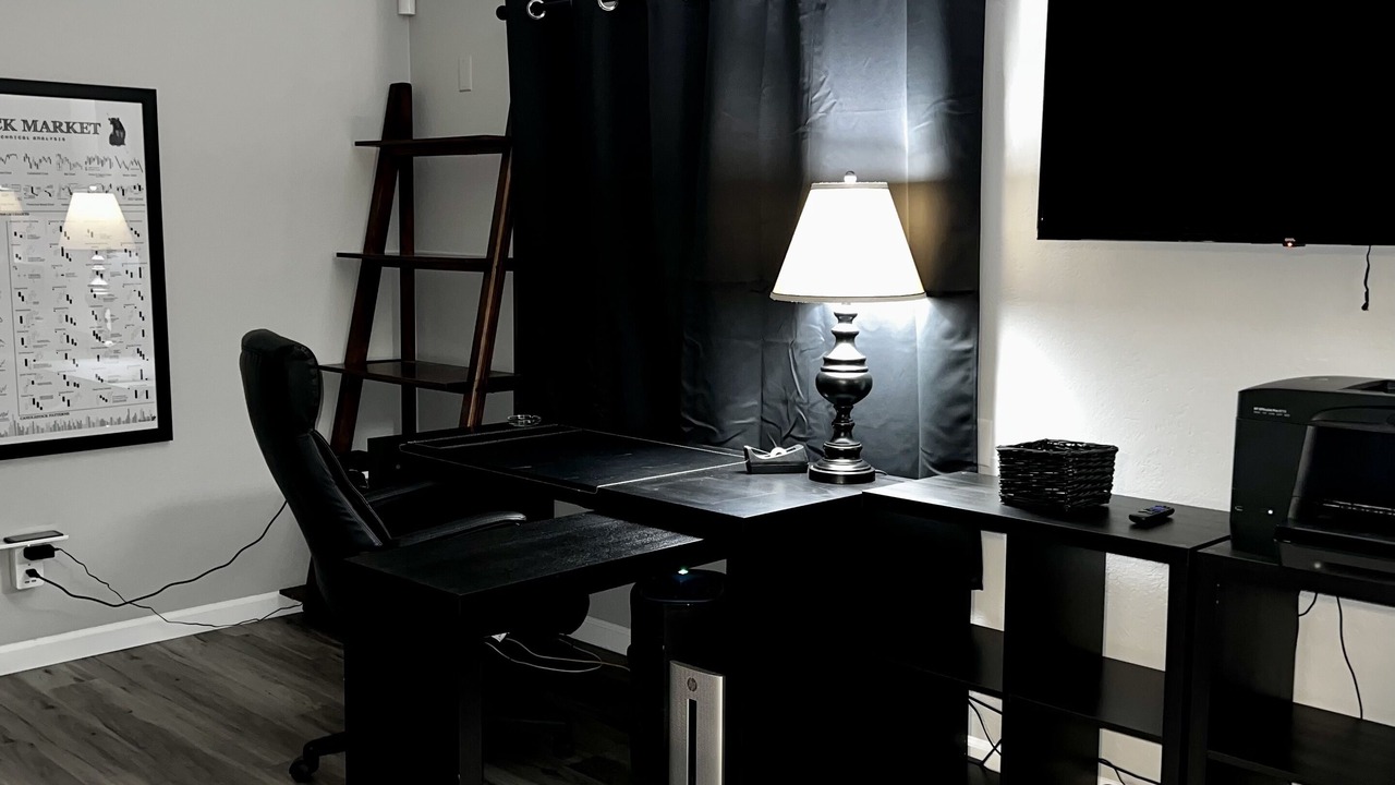 Photo of Others in Victor