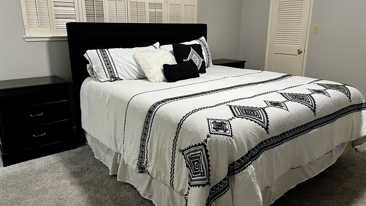 Photo of Bedroom in Victor