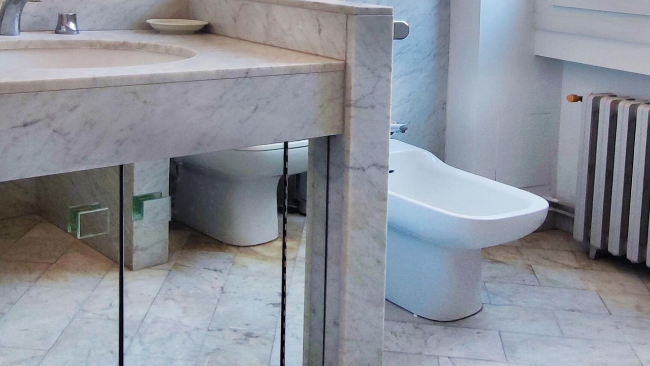 Photo of Bathroom in Saint - Aubin - Dupuy