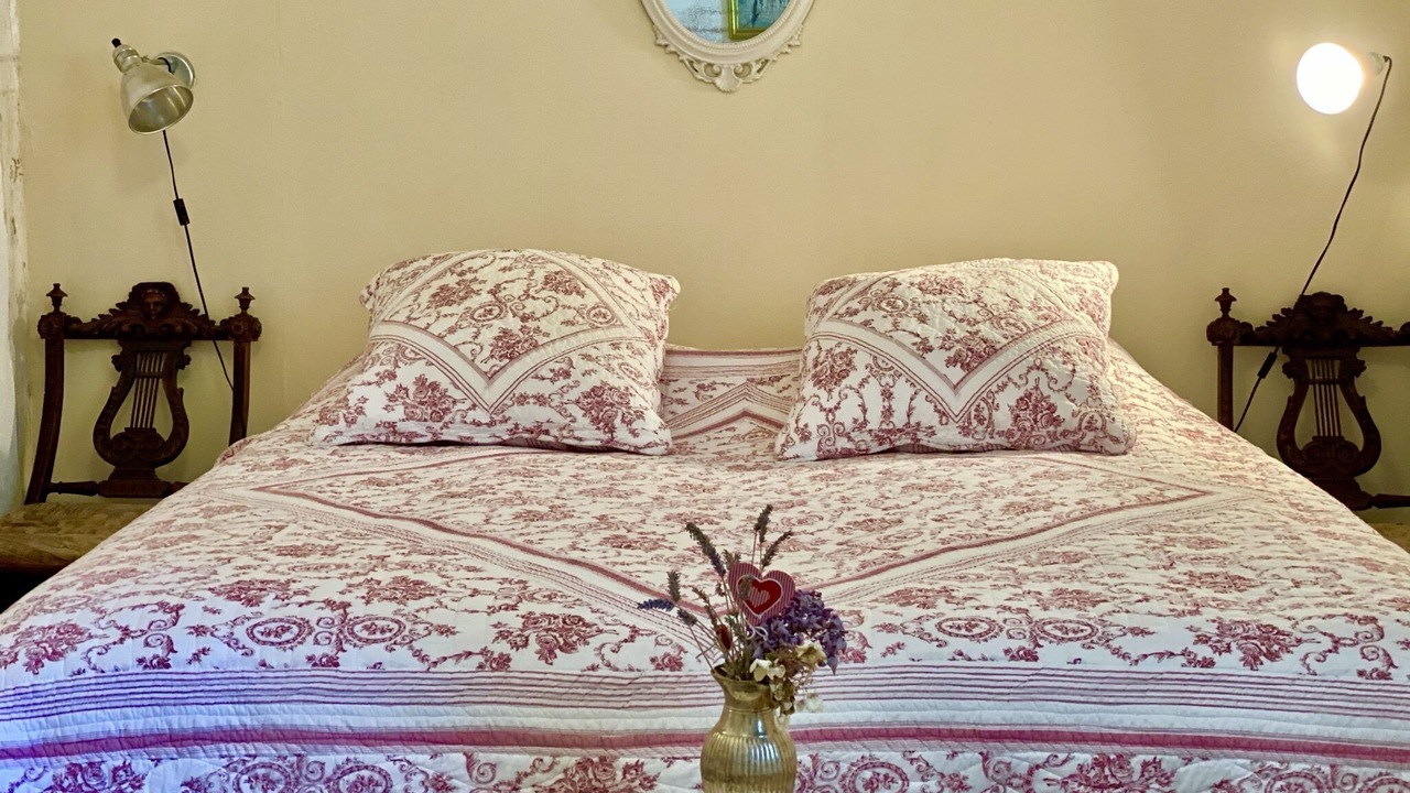 Photo of Bedroom in Ocquerre