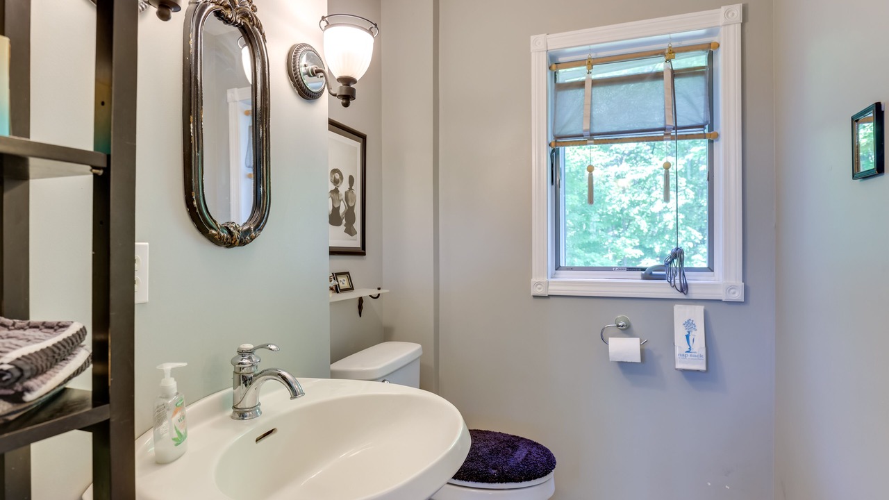 Photo of Bathroom in Teall Beach
