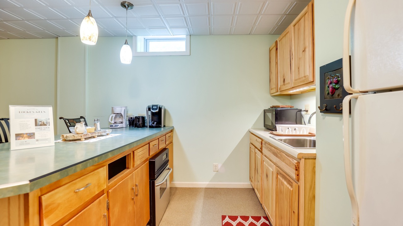 Photo of Kitchen in Teall Beach