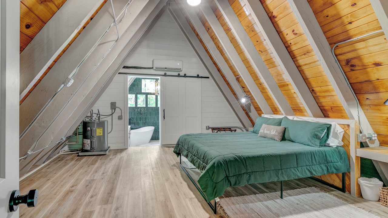 Photo of Bedroom in Brookeland