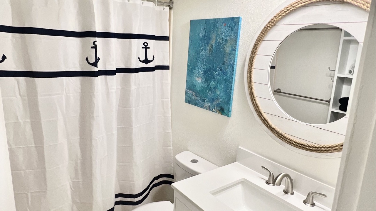Photo of Bathroom in Cape Royale