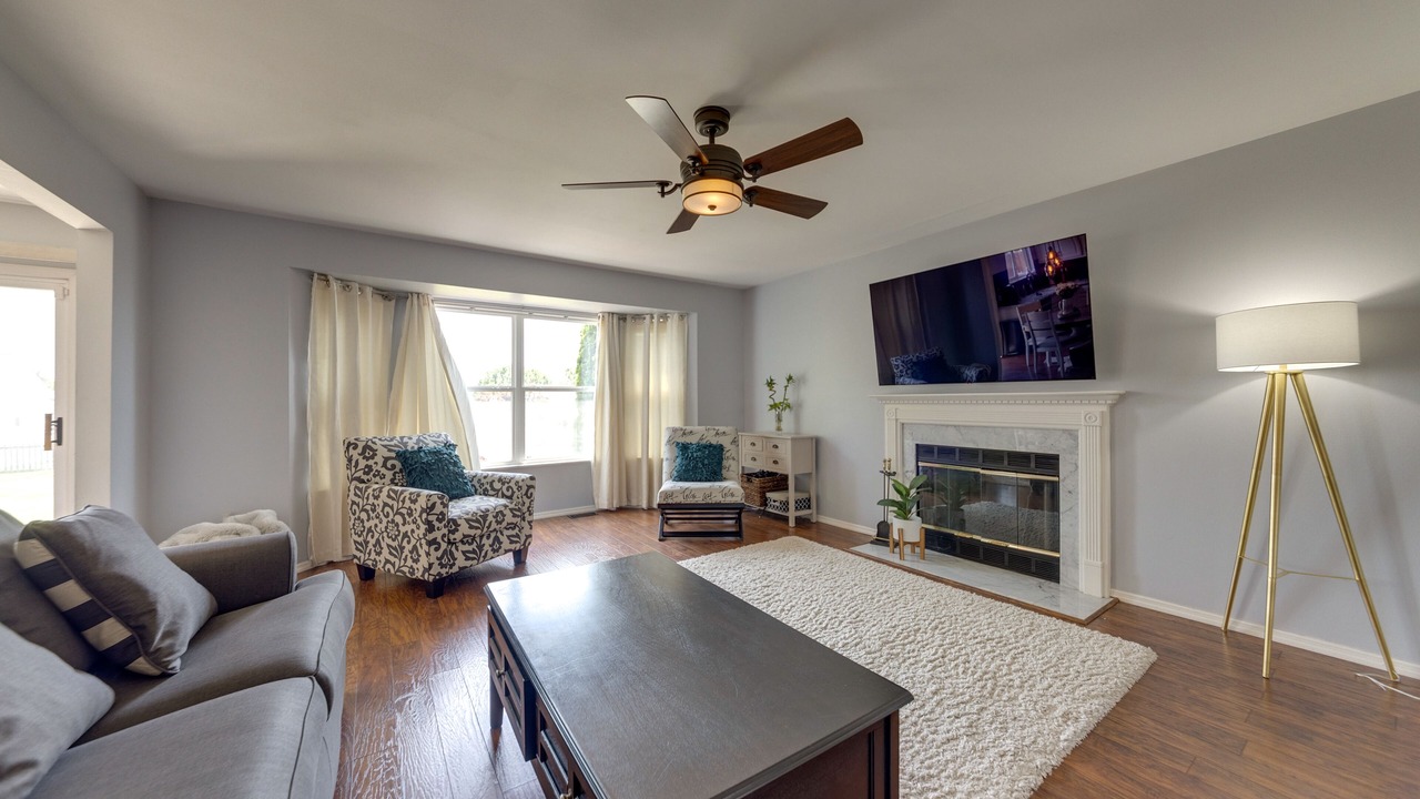 Photo of Livingroom in O'Fallon