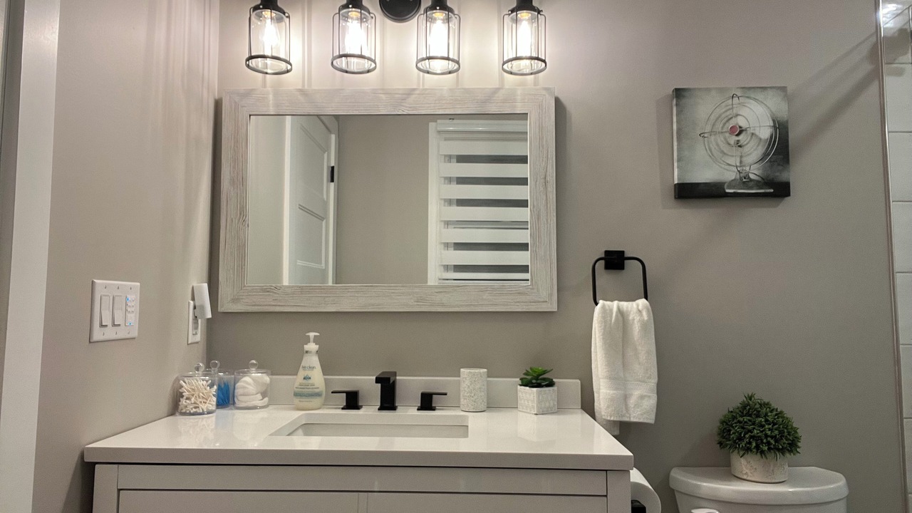 Photo of Bathroom in Dysart et al
