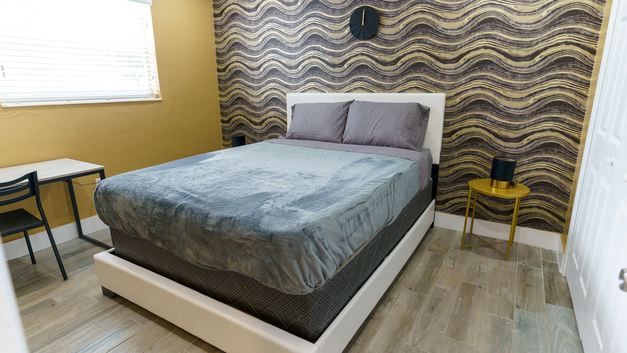 Photo of Bedroom in Miramar