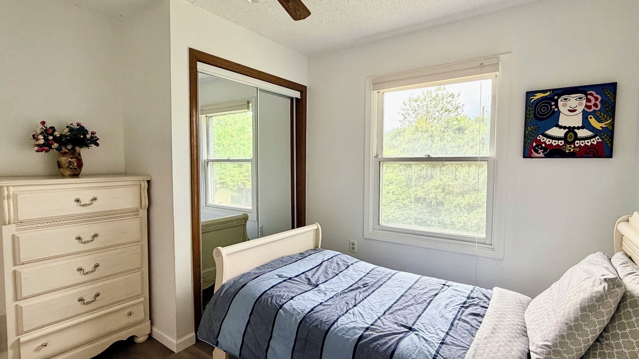 Photo of Bedroom in Champaign