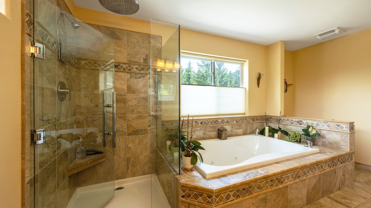 Photo of Bathroom in Parkdale