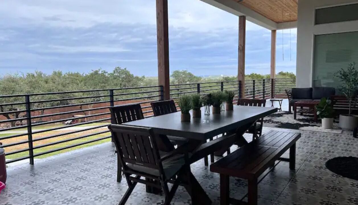 Photo of Outdoor in Far North Central