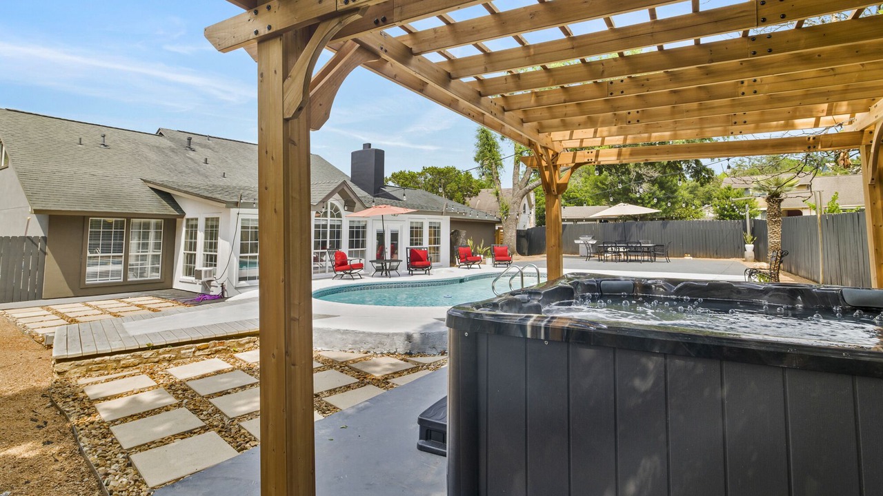 Photo of Patio Balcony in Beacon Ridge