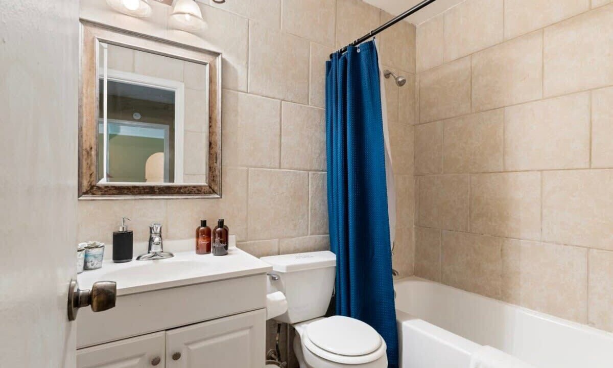 Photo of Bathroom in Gunter Afs