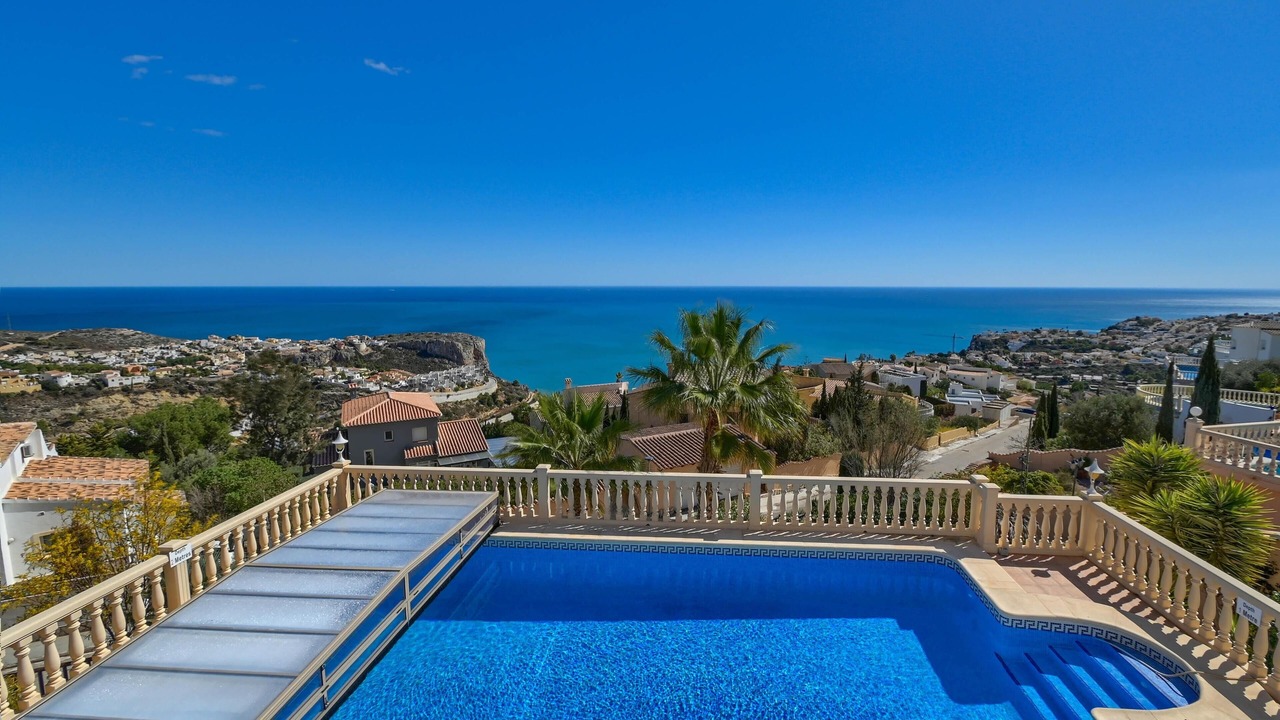 Photo of Patio Balcony in Cumbre del Sol