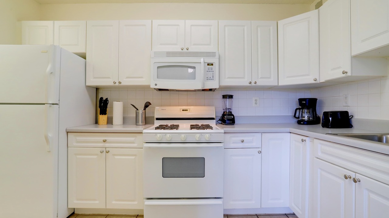 Photo of Kitchen in Aurora Highlands