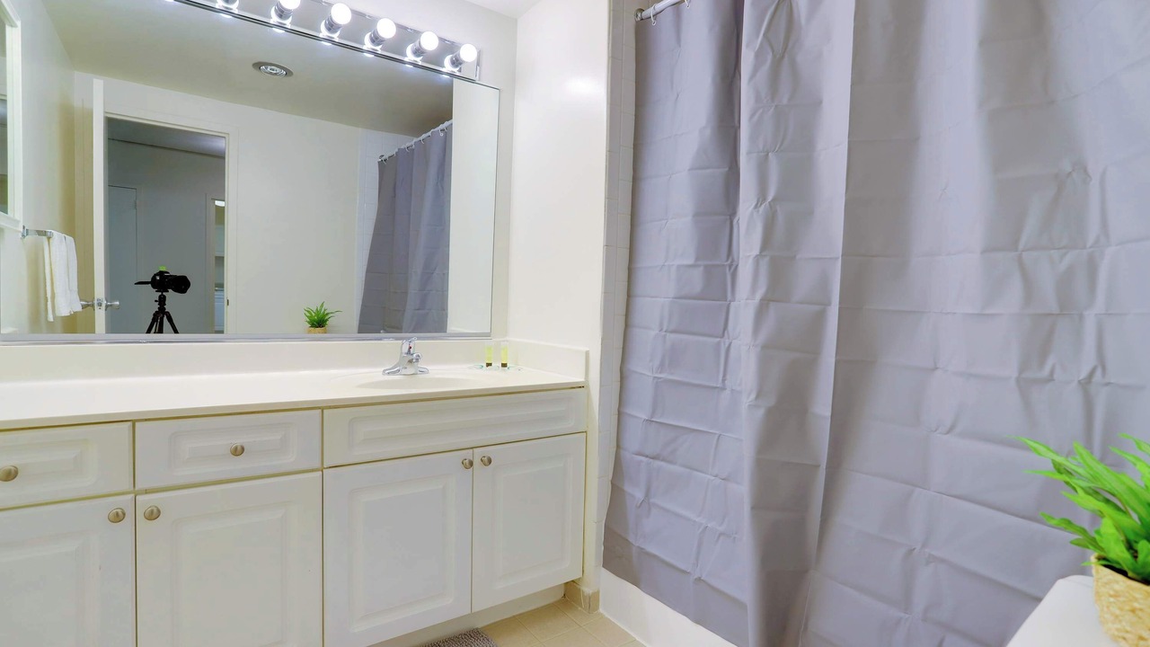 Photo of Bathroom in Aurora Highlands