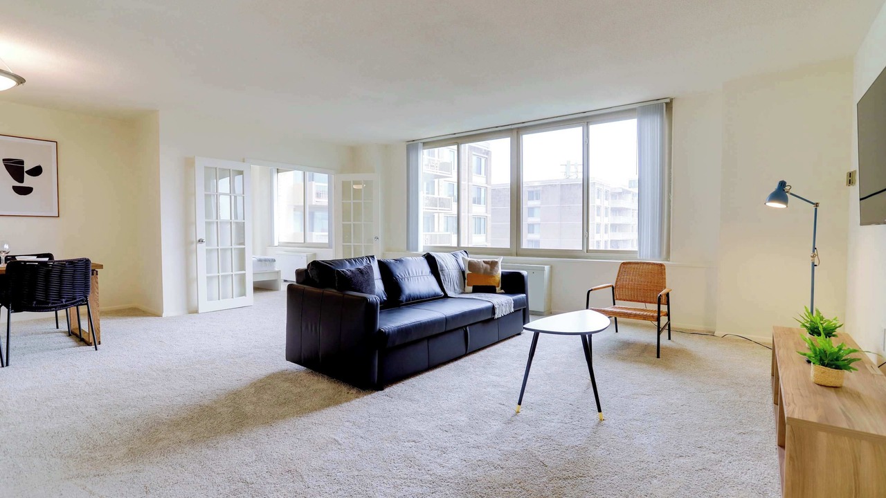 Photo of Livingroom in Aurora Highlands
