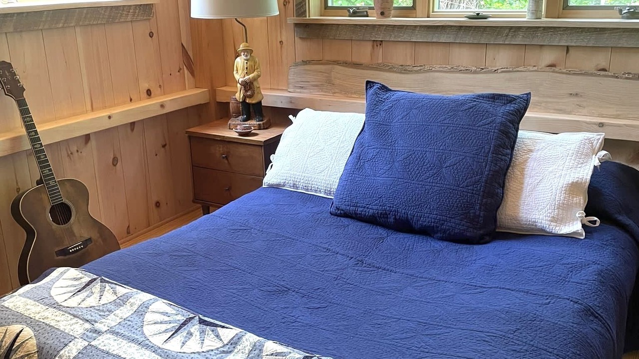 Photo of Bedroom in Tisbury