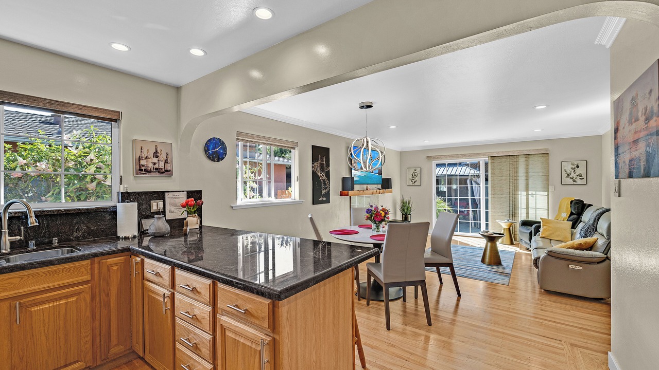 Photo of Others in Castro Valley