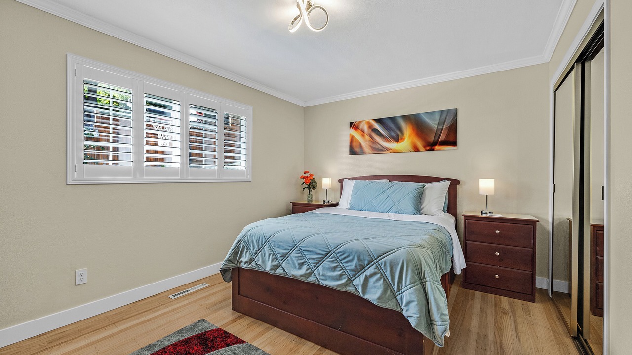 Photo of Bedroom in Castro Valley