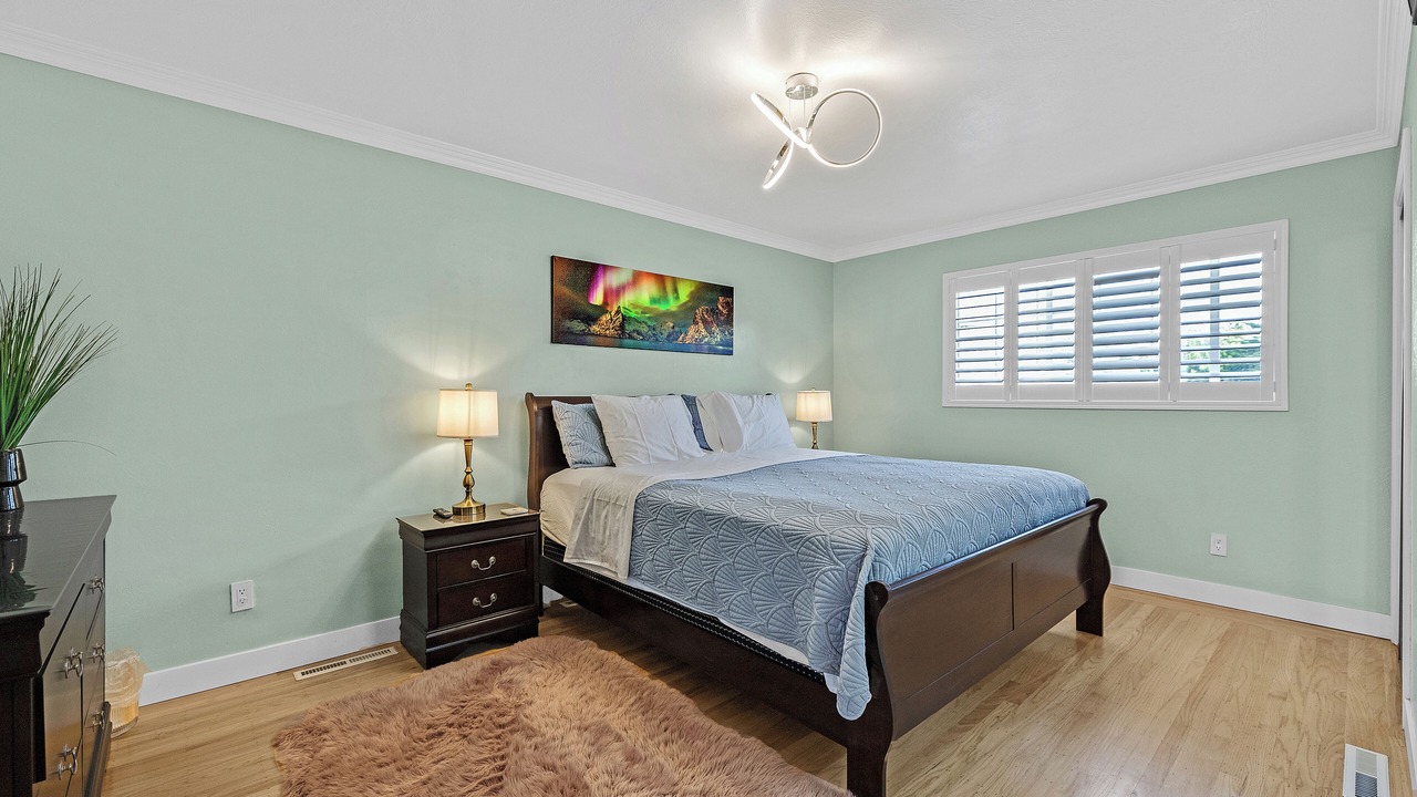 Photo of Bedroom in Castro Valley