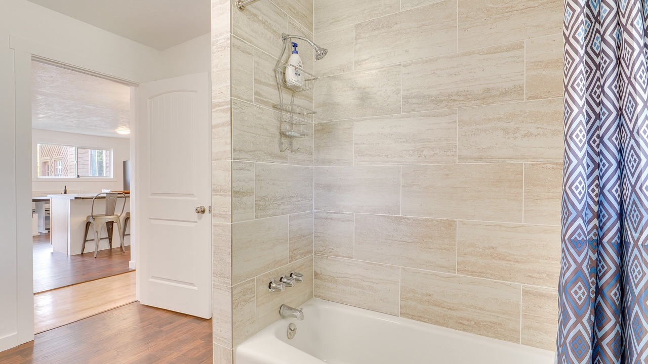 Photo of Bathroom in Tabiona