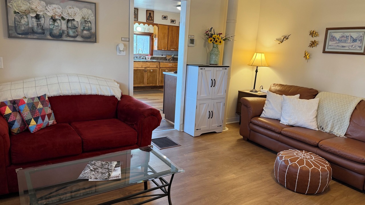 Photo of Livingroom in Steelville
