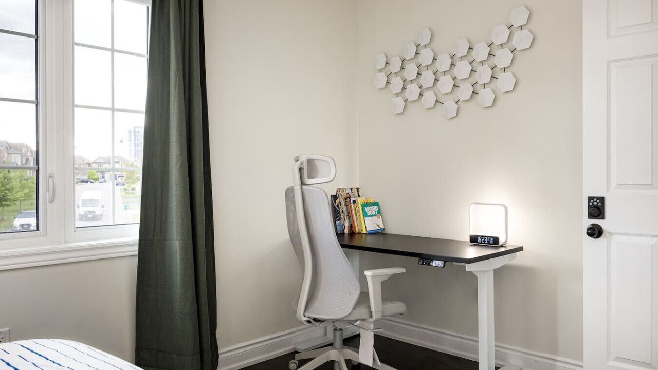 Photo of Bedroom in Oshawa