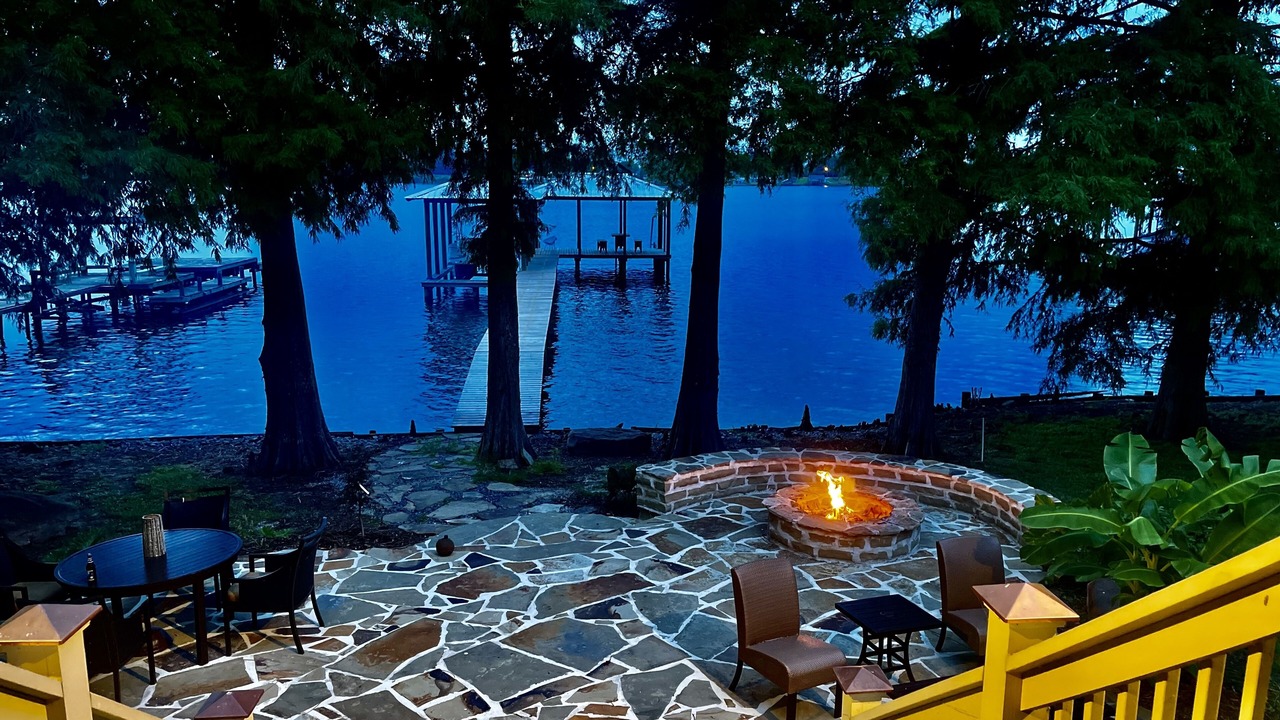 Photo of Patio Balcony in Ventress