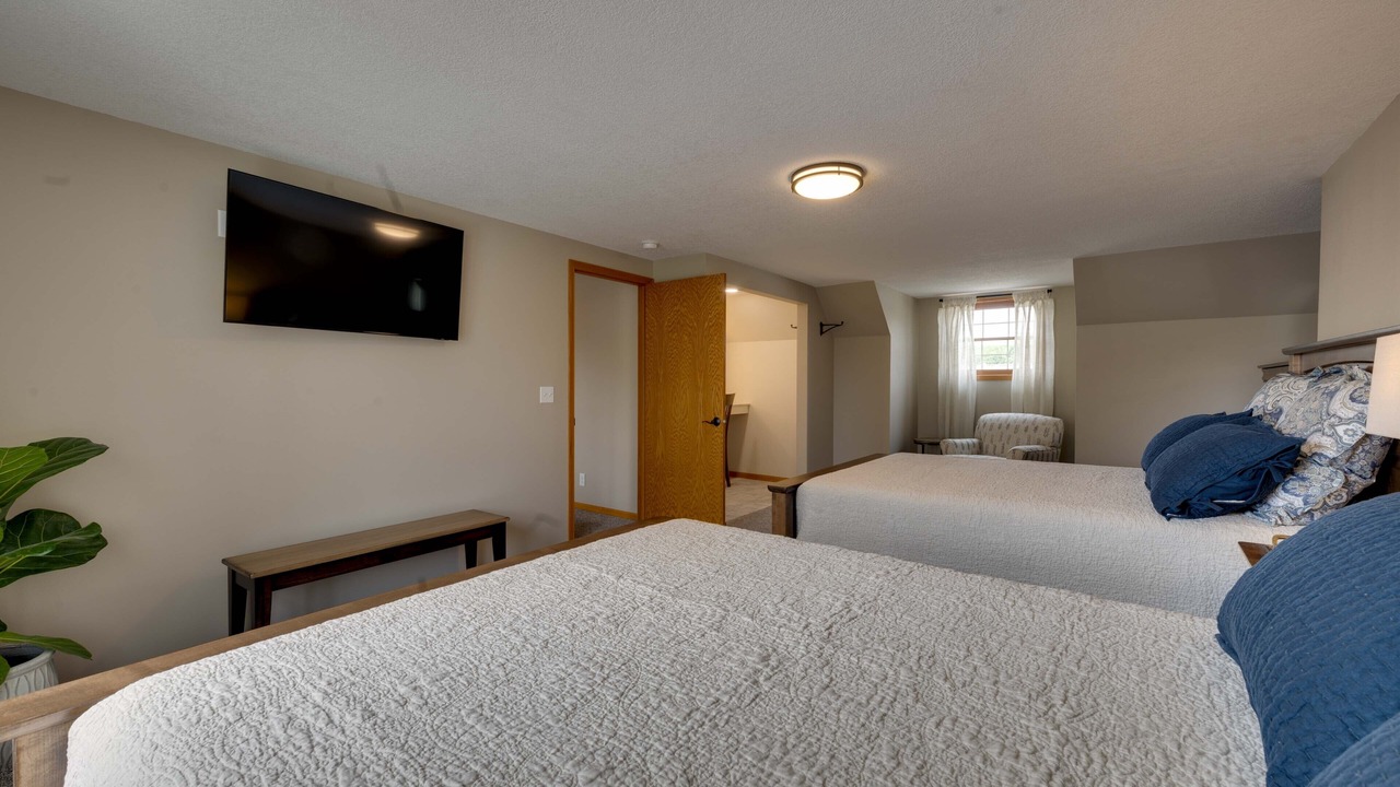 Photo of Bedroom in Waverly
