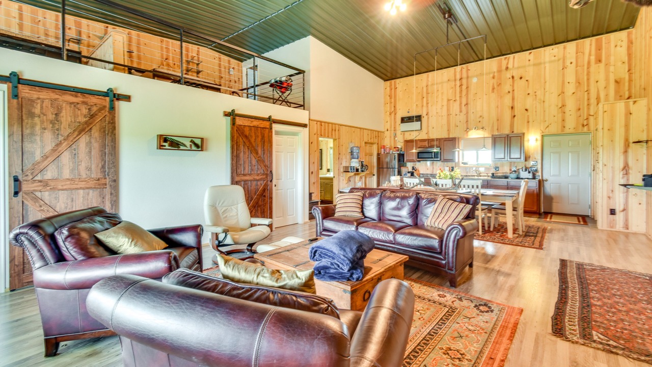 Photo of Livingroom in Brule