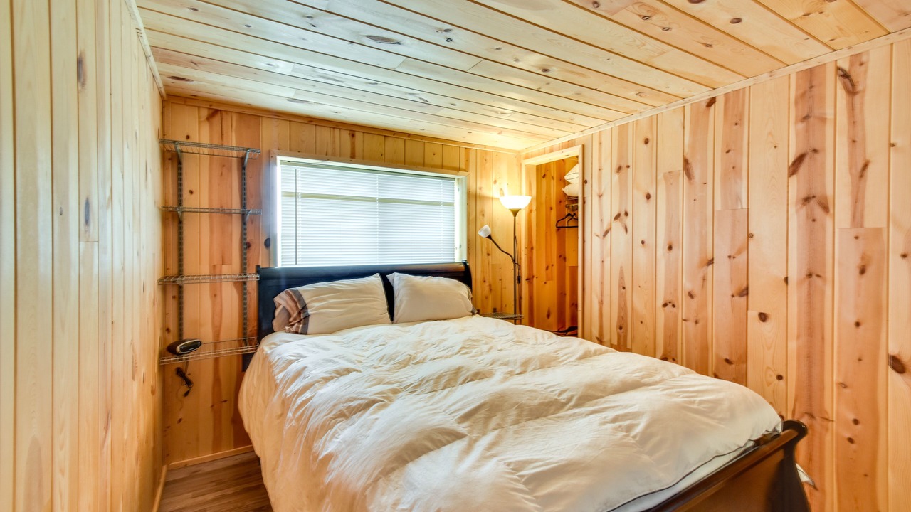 Photo of Bedroom in Brule
