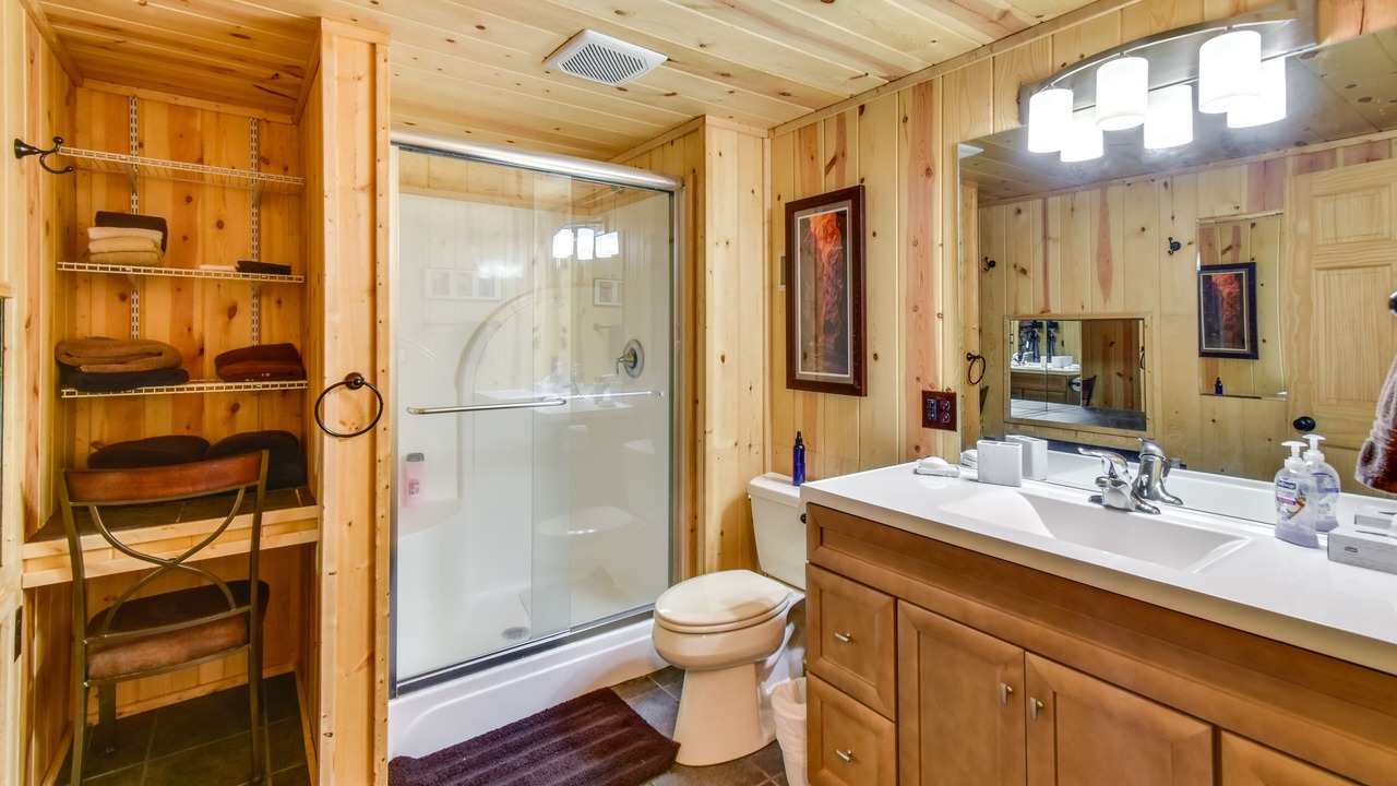 Photo of Bathroom in Brule