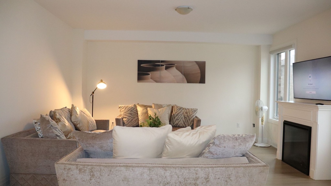 Photo of Livingroom in Mount Pleasant