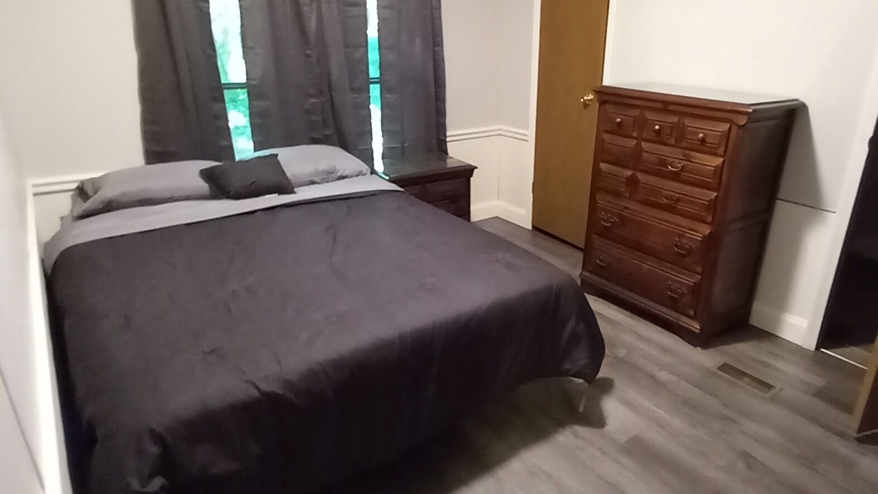 Photo of Bedroom in Maple View