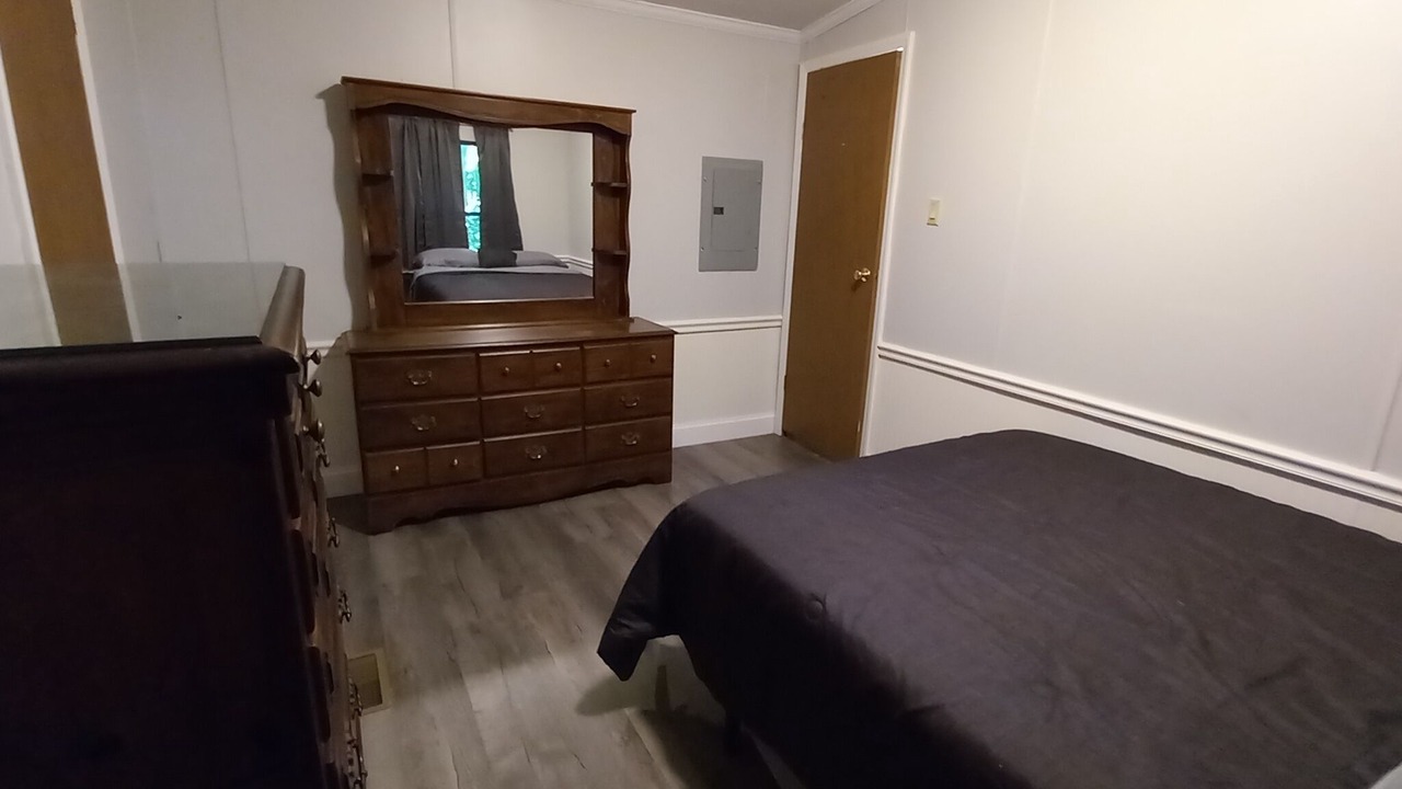 Photo of Bedroom in Maple View