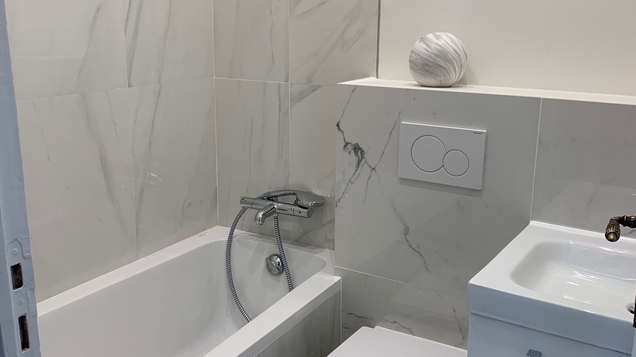 Photo of Bathroom in Quartier de l'Ecole-Militaire