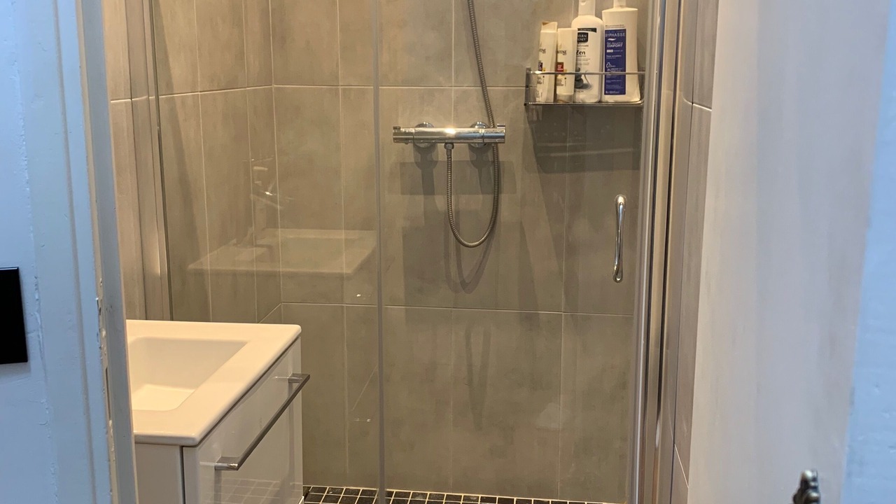 Photo of Bathroom in Quartier de l'Ecole-Militaire