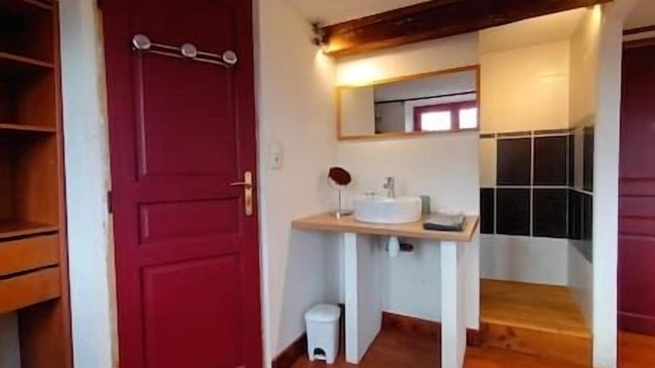 Photo of Bathroom in Cazals-des-Bayles