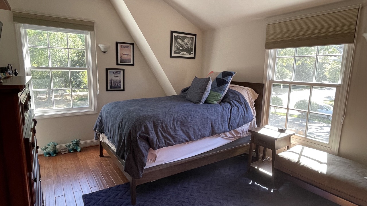 Photo of Bedroom in Land Park