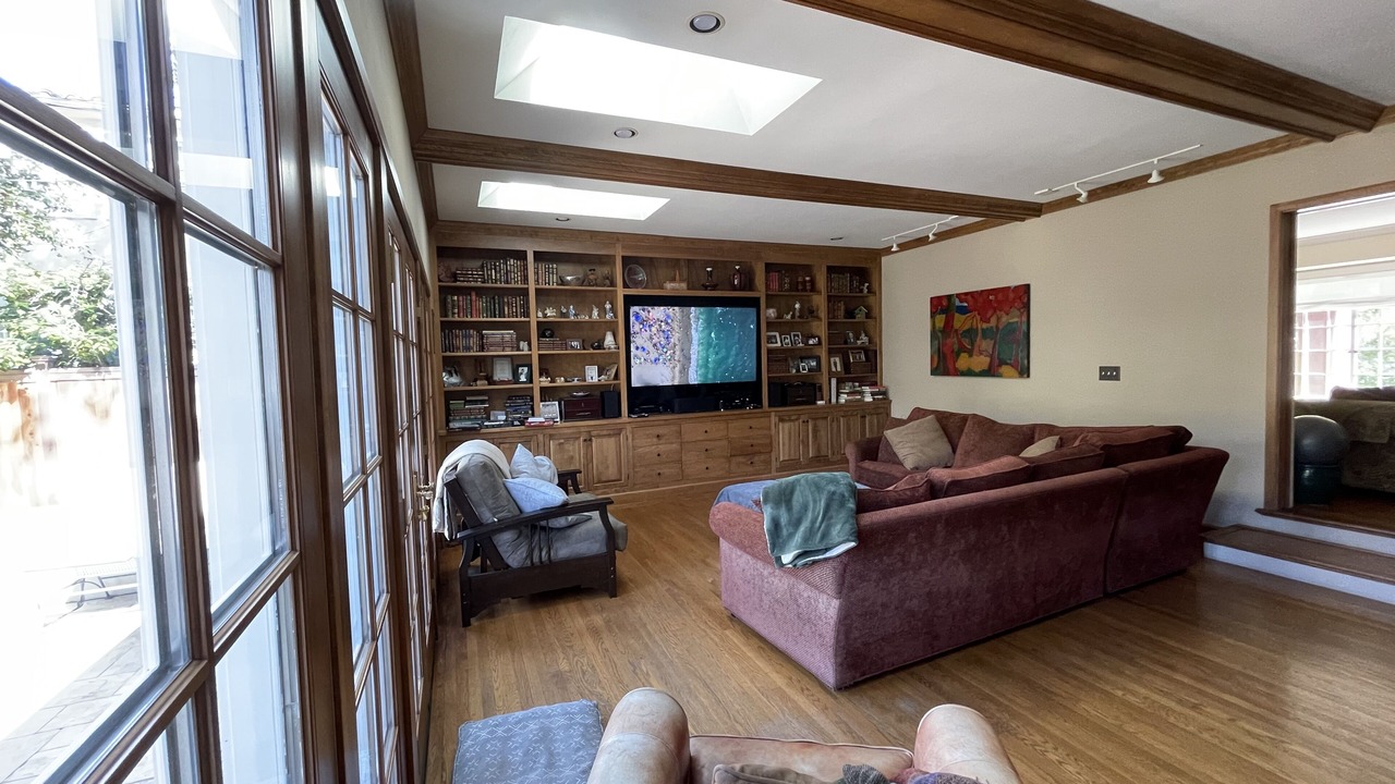 Photo of Livingroom in Land Park