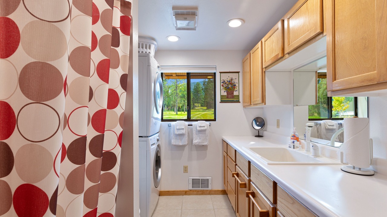 Photo of Bathroom in Big Arm
